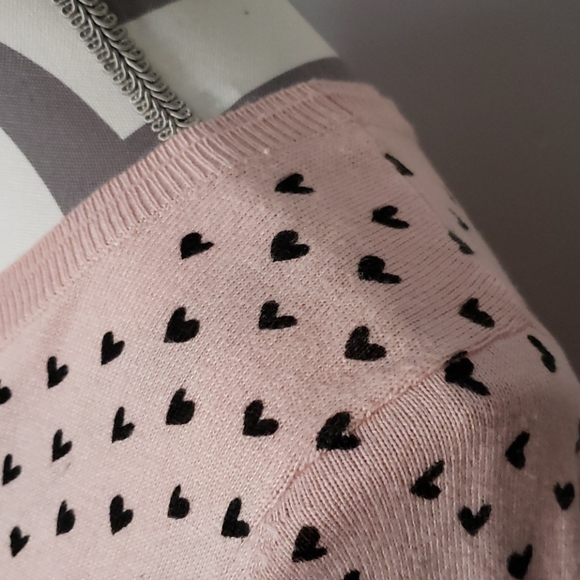 HEARTS TOP 💘 - Picture 2 of 8